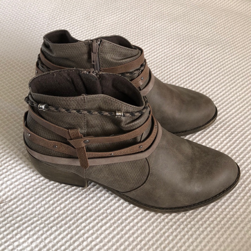 women’s boots